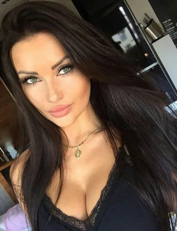 Zlata Avatar Bg