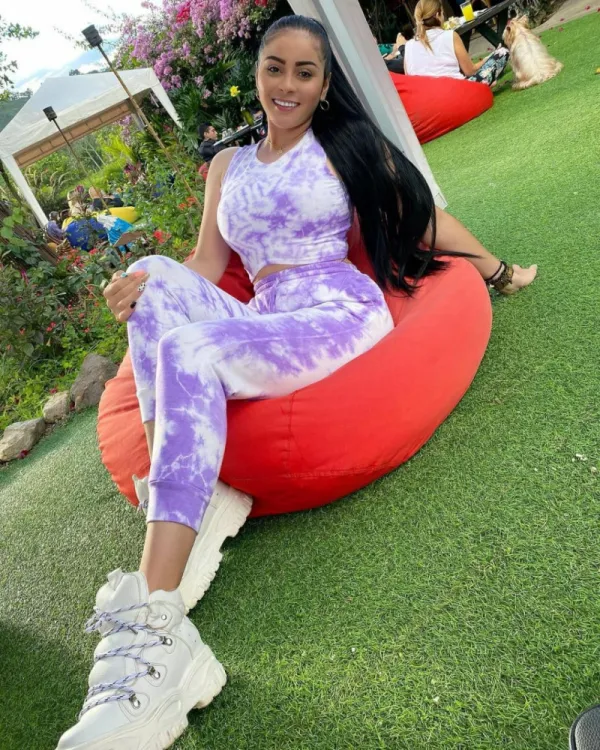 Cindy Jenny Avatar Bg
