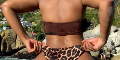 Osez vivre des expériences inoubliables en compagnie d'un beau mannequin comme moi À mes côtés vous pouvez profiter pleinement de votre sexualité m