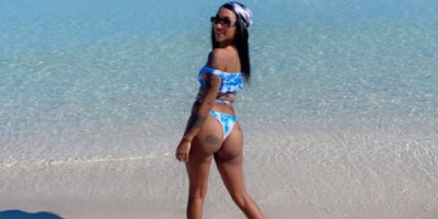 Hola soy una bella chica cubana lista para atender sus placeres