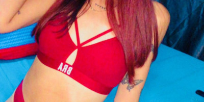 Hola me llamo nanita tengo 22 años. Disponible