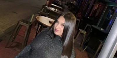 Linda venezolana disponible para tu deleite