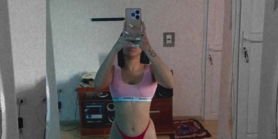 Hola soy cubana me gusta hacer todo y complacer