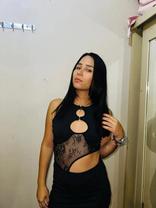 Lia Avatar Bg
