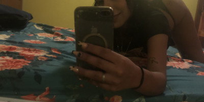 Chica cubana sexi disponible las 24 horas del día para cumplir todos tus deseos