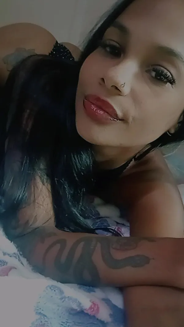 Diany Avatar Bg