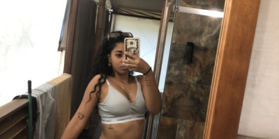 Hola chica sexy disponible para ti solo escríbeme y serás bien atendido