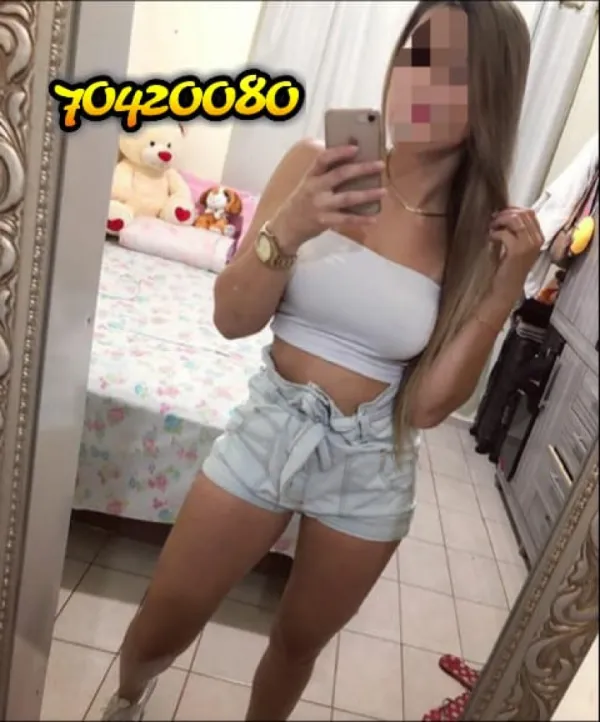 Sabrina Avatar Bg