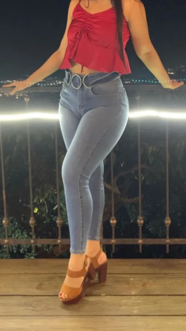 Gaby Avatar Bg
