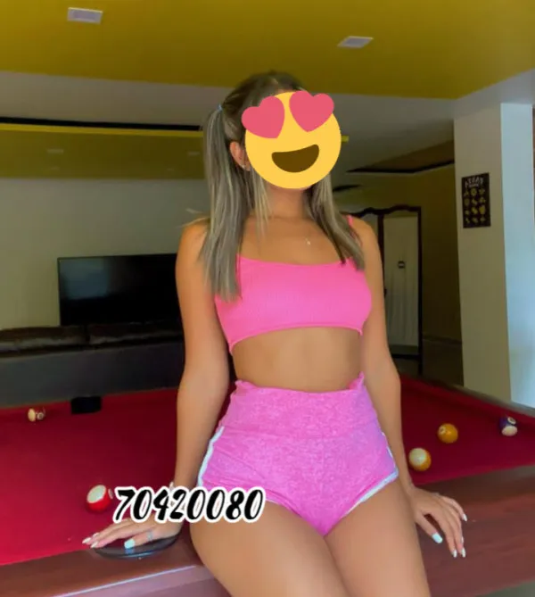 Amber Avatar Bg