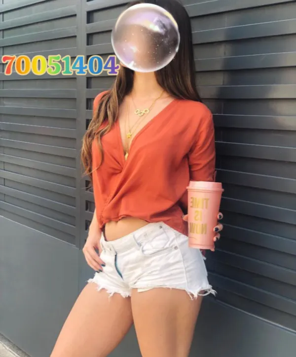 Amber Avatar Bg