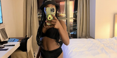 Naughty petite with a fun side. Let me take away your worries.