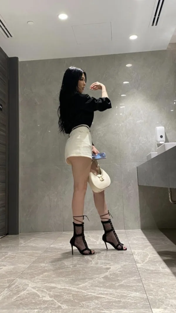 Sofiya Avatar Bg