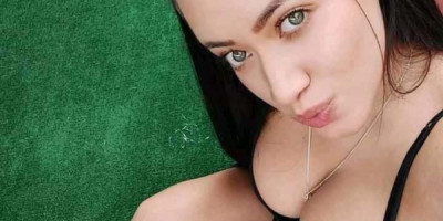 Nolla la brune Re bonjour zino ... Nolla masseuse habite à niveau manzah t