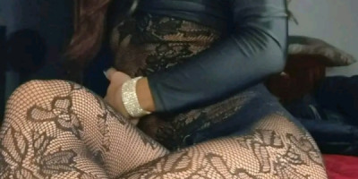 Larita transexuelle Je suis larita transexuelle de tunis avec local sécurisé e