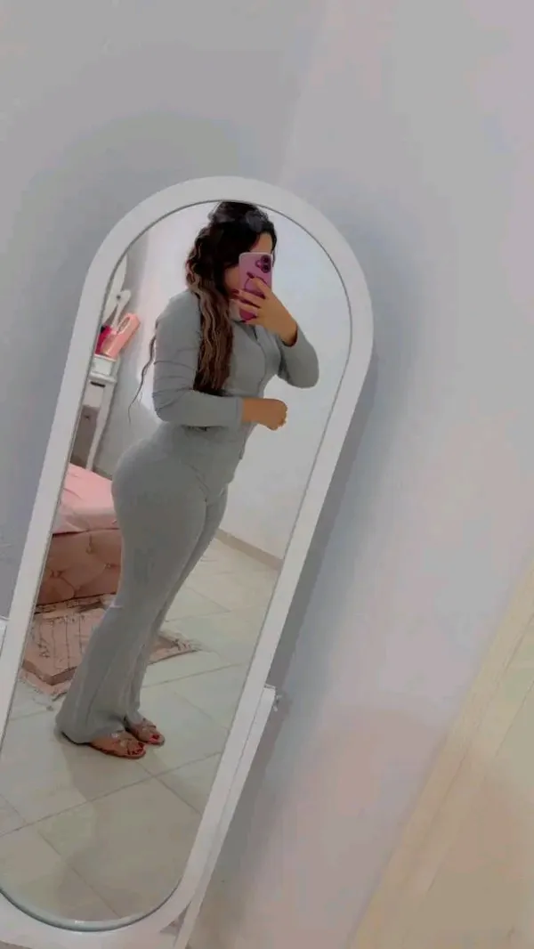 Salon Yosra Avatar Bg