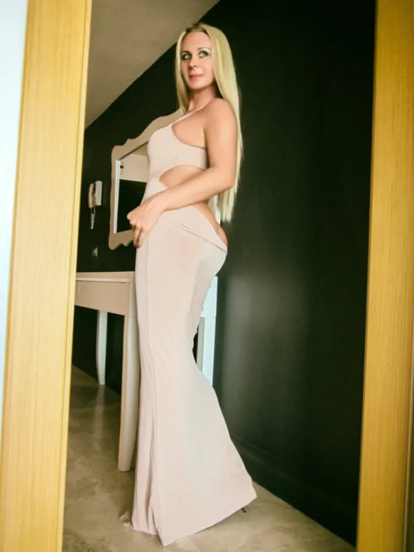 Sahra Avatar Bg
