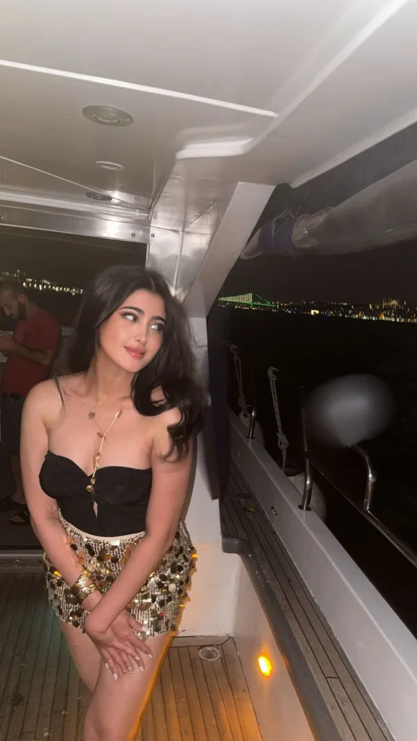 İstanbul Escorts Avatar Bg