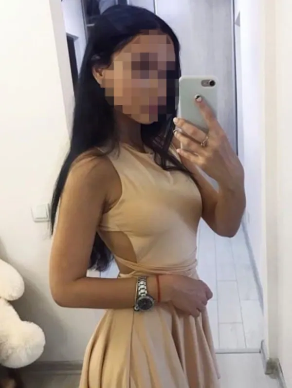 Элла Avatar Bg