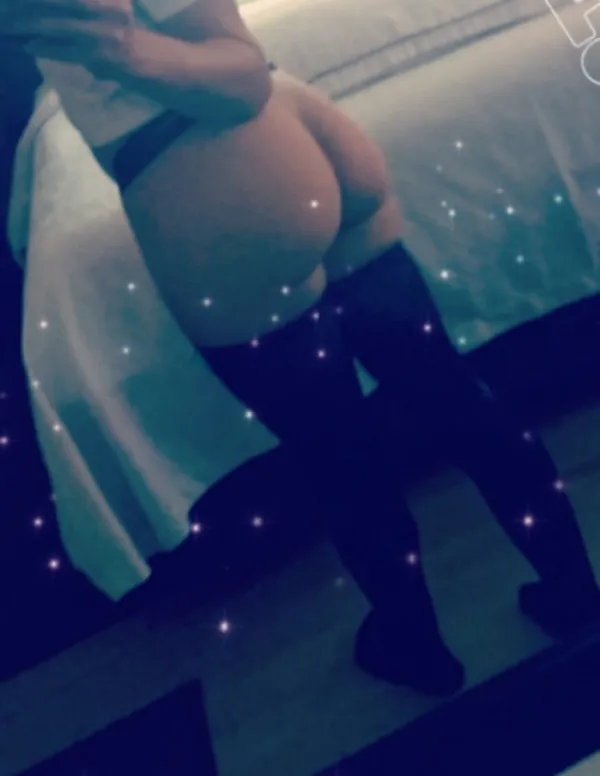 Miamariie92 Avatar Bg