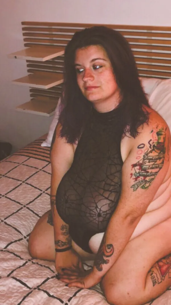 LusciousLu Avatar Bg