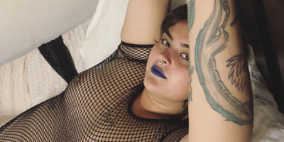 2 BBW TATTOOED HOTTIES BY CONTACTING ME YOU AGREE THAT YOU ARE'NT AFFILIATED WITH A