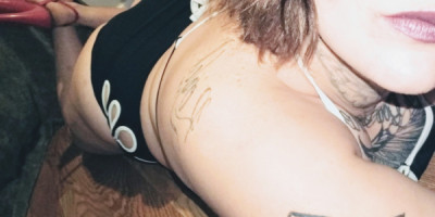 I want to make you CUM Hey I'm Sarahstar I'M WHAT YOU WISH YOU HAD AT HOME! I cater