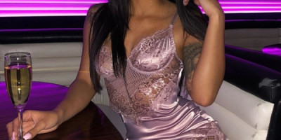 New upscale Barbie Hey hunny it's savanna I'm new and ready to play tons of dea