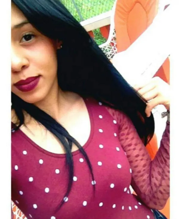 Marianalopez57100 Avatar Bg