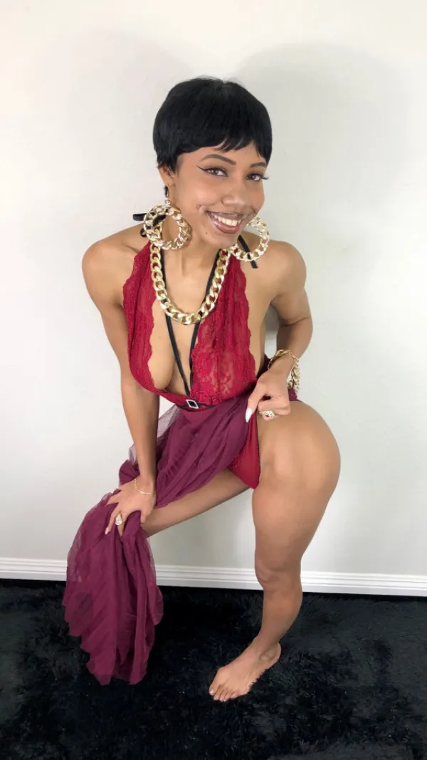 Cuban Doll Avatar Bg