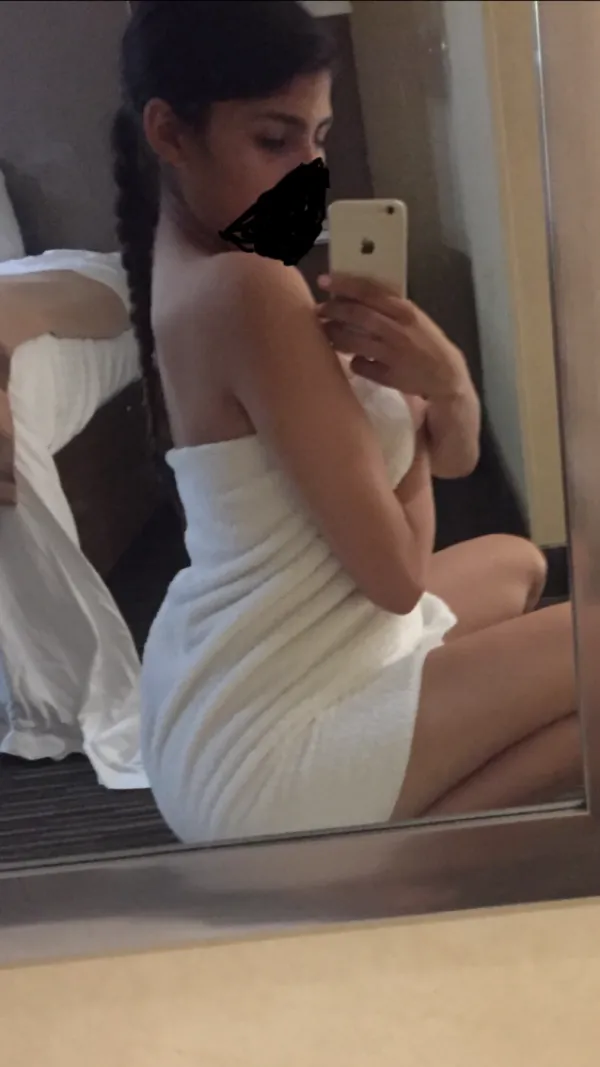Sexy Lexi Avatar Bg