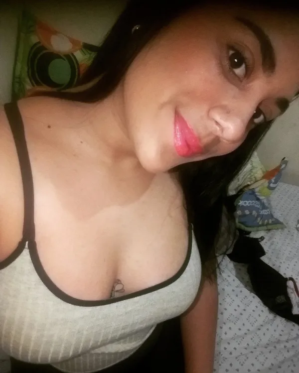 GABRIELA TRUJILLO Avatar Bg