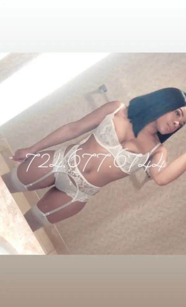 Juicy Victoria Avatar Bg