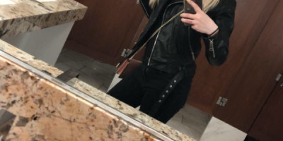 Sexy Blonde College Spinner Hello Gentlemen my name is Rebecca I am not going to give y