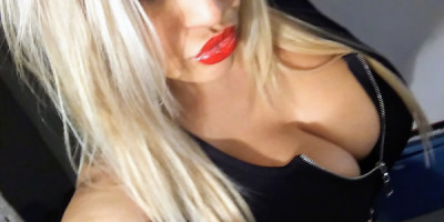 TS Melina Is Ready to meet Hello fellas this is American TS Melina and I'm from New Jer