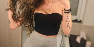 I can Teach u SOME Things Heyyyy Gents im a sexy girl with an amazing body that can be