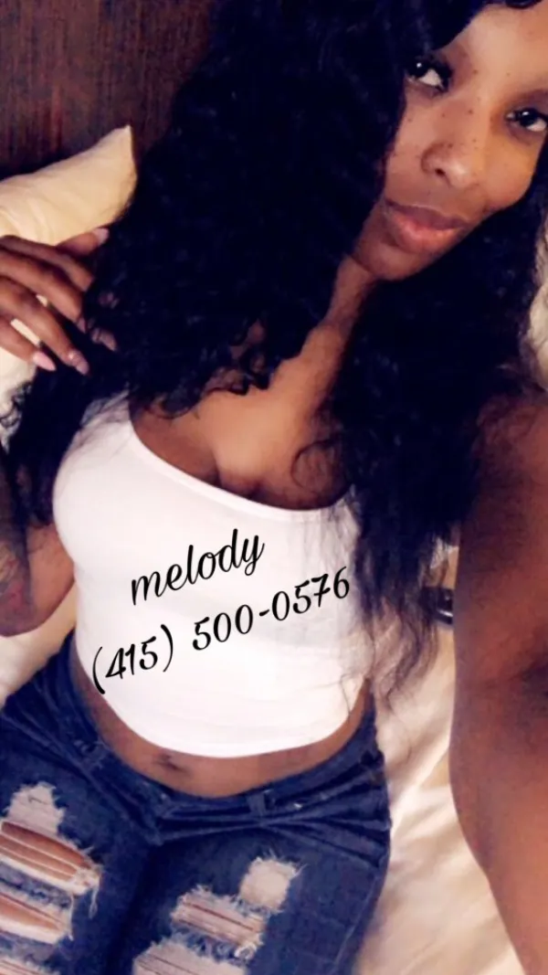 Melody Skye Avatar Bg