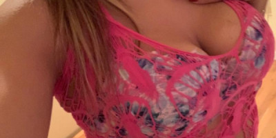 I AM A VERY FRIENDLY AND BURNING GIRL Hi I'm Vanessa but you can call me Vane and I'm here for yo