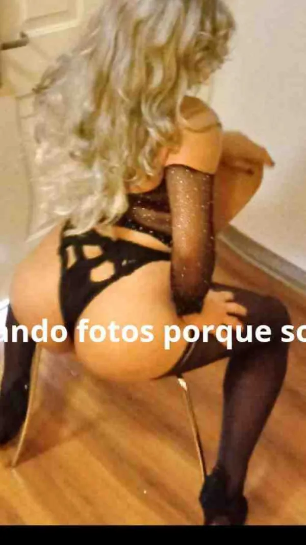 Camila Avatar Bg