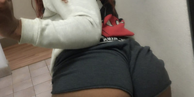 Breakfast and Head it s all on me Deep throat skills like no other! I'm hott and on the menu.