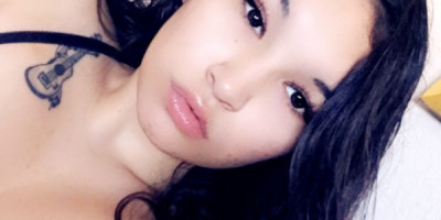 Asian latina Alexis AVALIABLE NOW Hello it's Alexis give me a call txt let me show you a goo