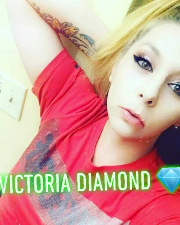 Victoria Diamond Avatar Bg