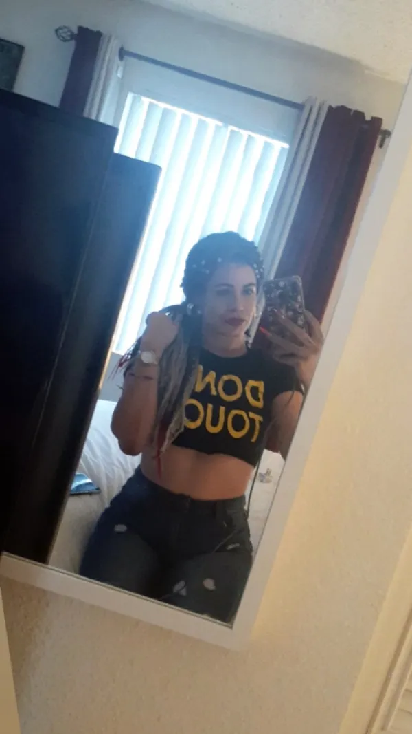 Chesca Avatar Bg