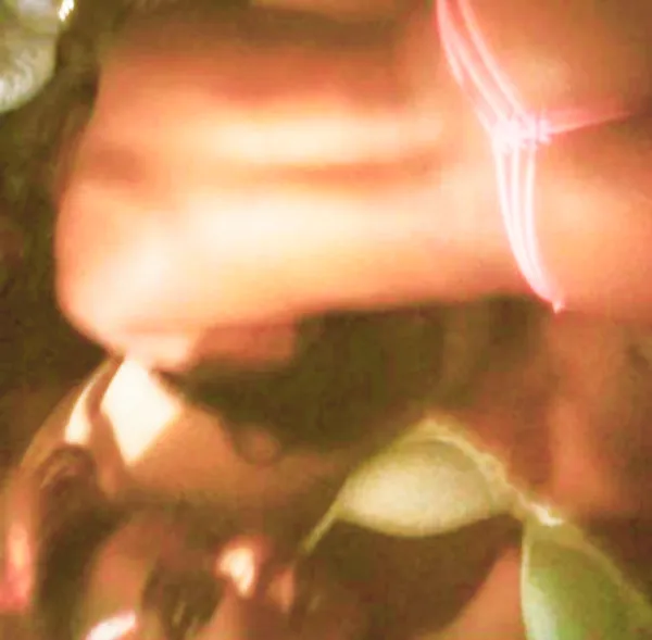 Hennessy Noel Avatar Bg