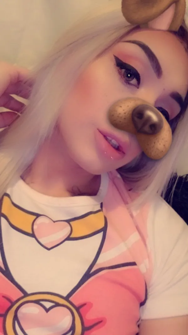 Itsdreamdollbby Avatar Bg
