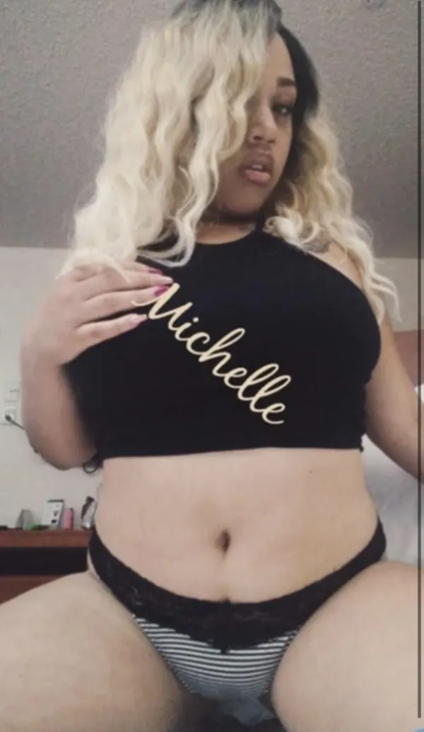 Michelle Avatar Bg