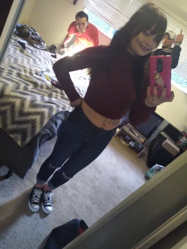 Lindsey Avatar Bg