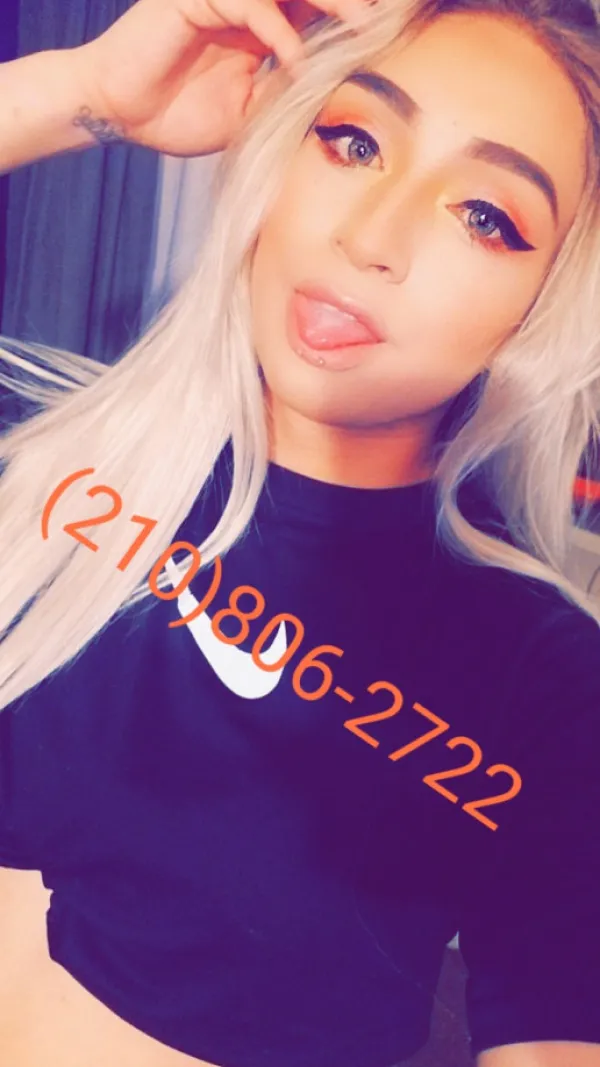 ITSDREAMDOLLBABY Avatar Bg