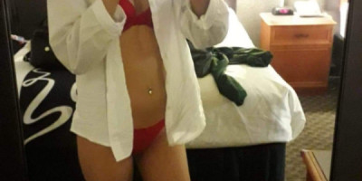 I am new to this page Hi i am a very fun person.Message me for some fun evrything