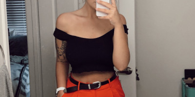 Country Girls Do It Best Hello my name is Becky! I'm 21 years old and I live in Odes